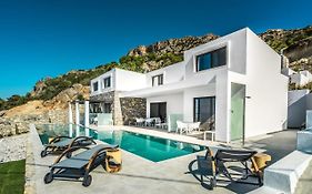 Villa Daniela & Apartments